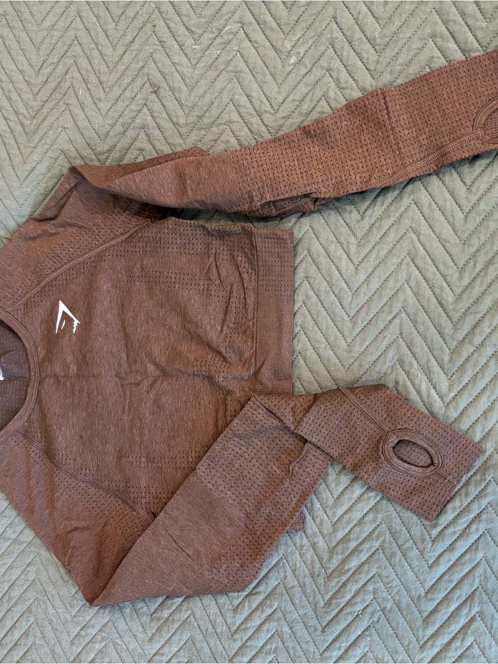 gymshark Long-Sleeve crop in brown